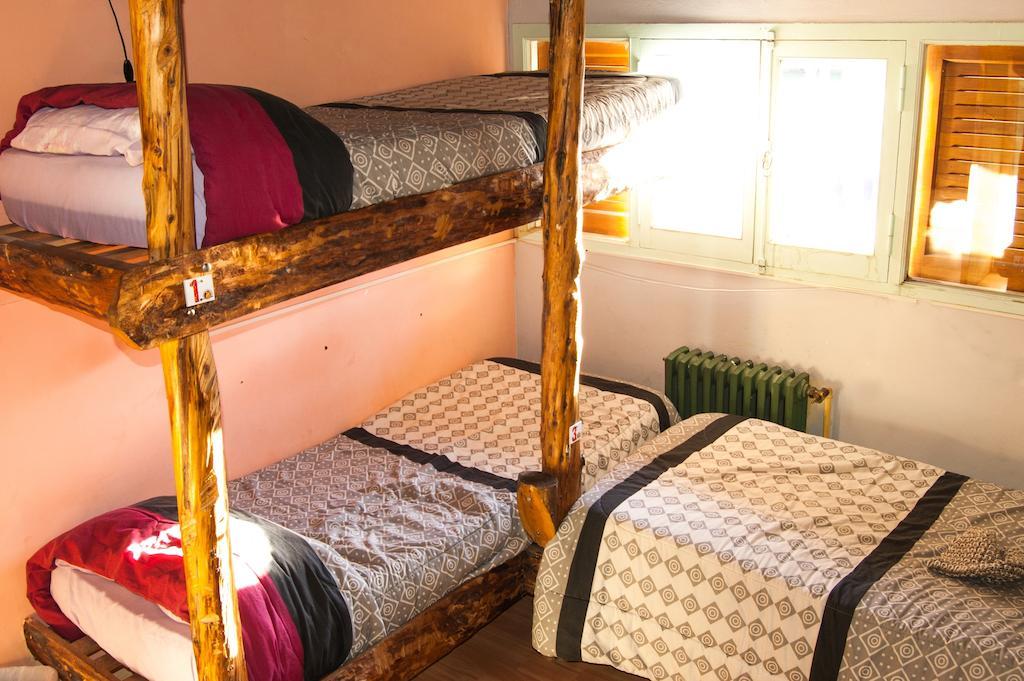 Albergue Casa Del Pueblo Esquel Exterior foto