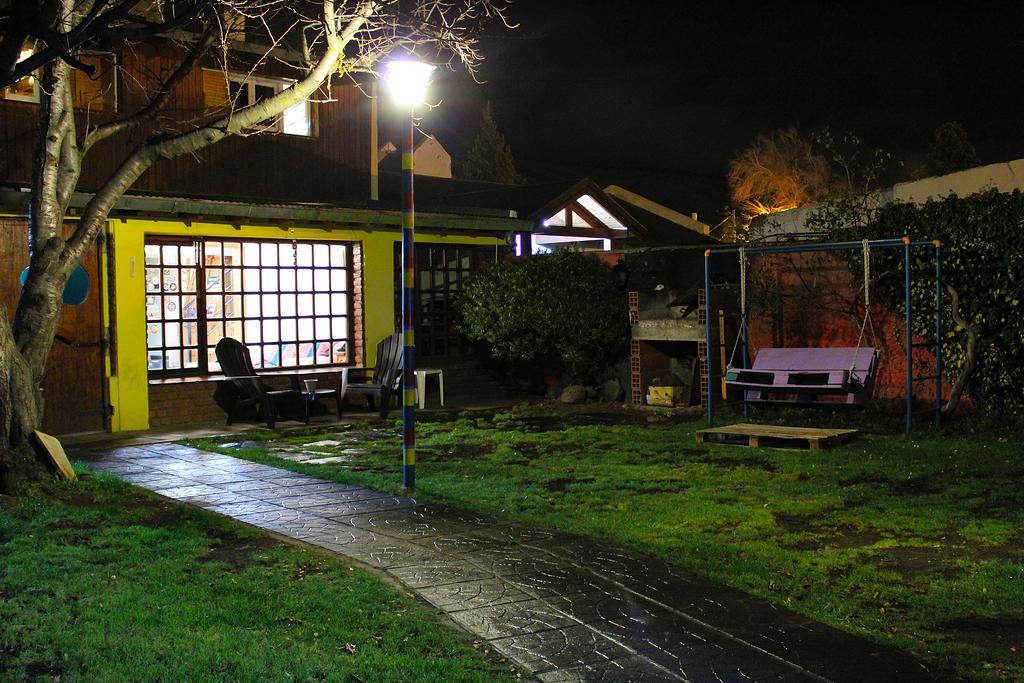 Albergue Casa Del Pueblo Esquel Exterior foto