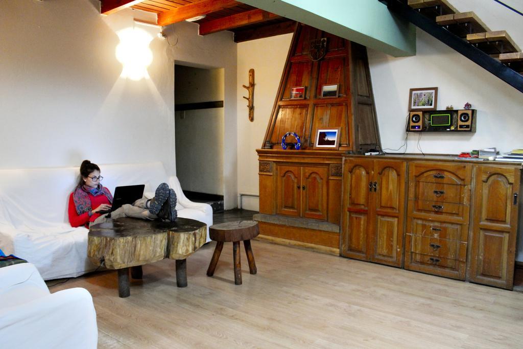 Albergue Casa Del Pueblo Esquel Exterior foto