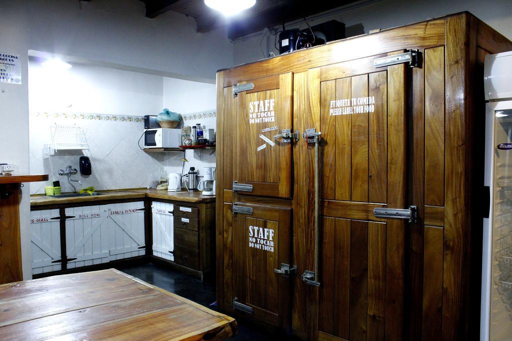 Albergue Casa Del Pueblo Esquel Exterior foto