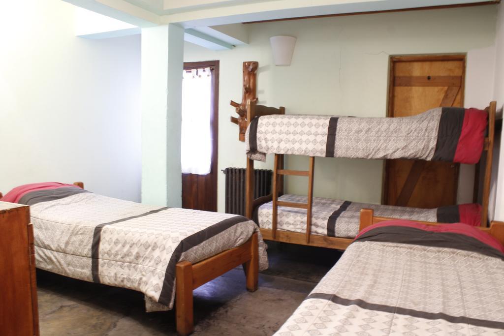 Albergue Casa Del Pueblo Esquel Exterior foto